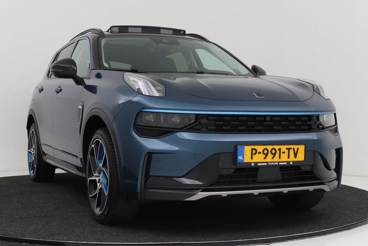 Vehicle Image 17