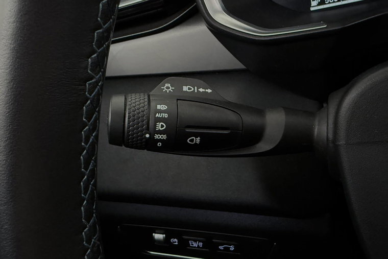 Vehicle Image 35
