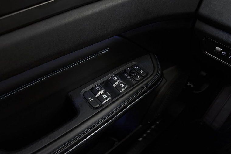 Vehicle Image 41