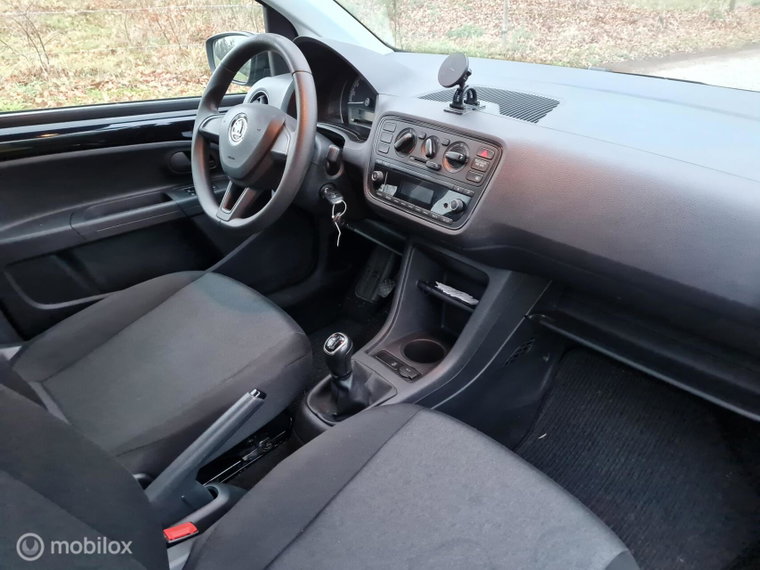 Vehicle Image 22