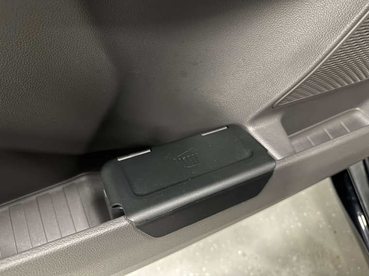 Vehicle Image 47