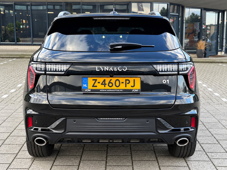 Vehicle Image 15