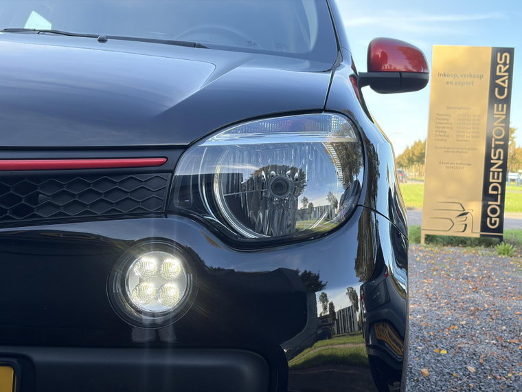 Vehicle Image 38