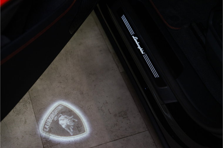 Vehicle Image 38