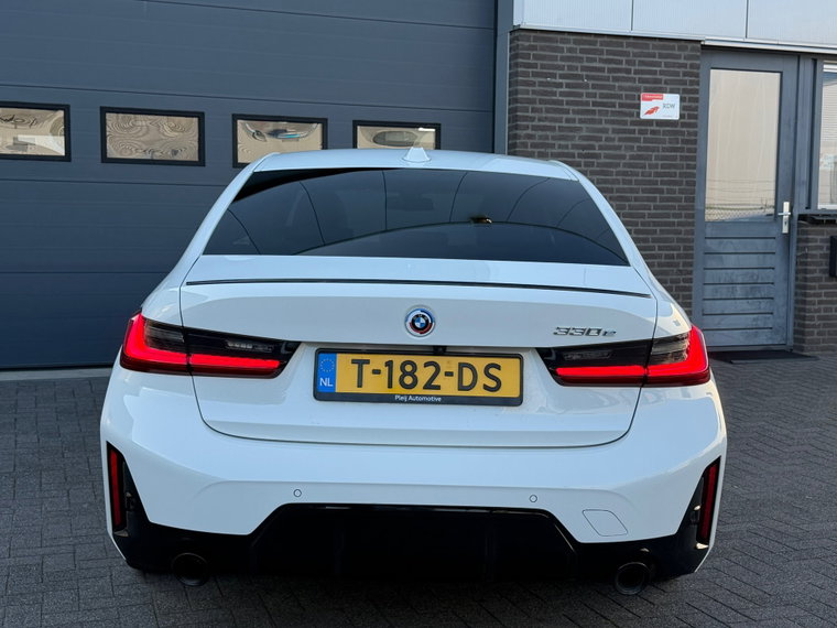 Vehicle Image 27