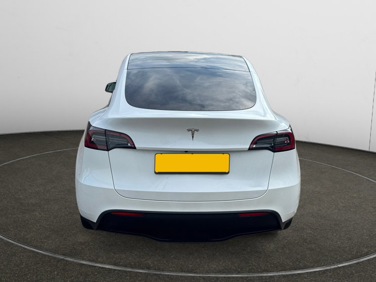 Vehicle Image 24