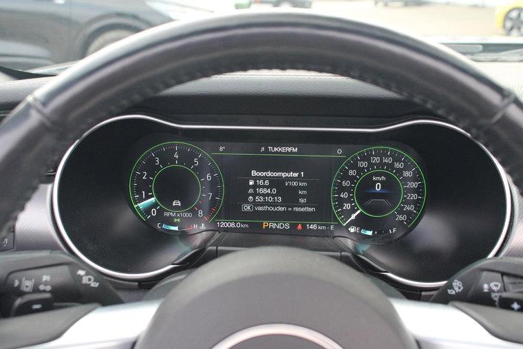 Vehicle Image 33