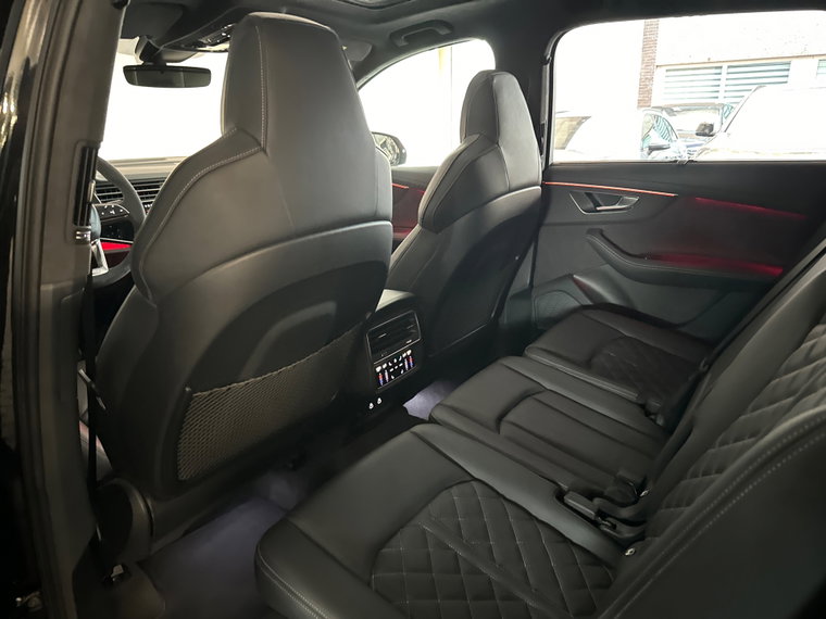 Vehicle Image 45