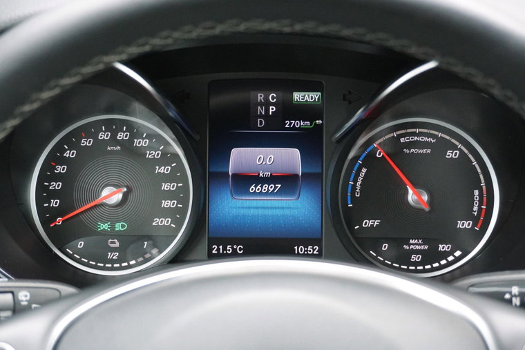 Vehicle Image 36