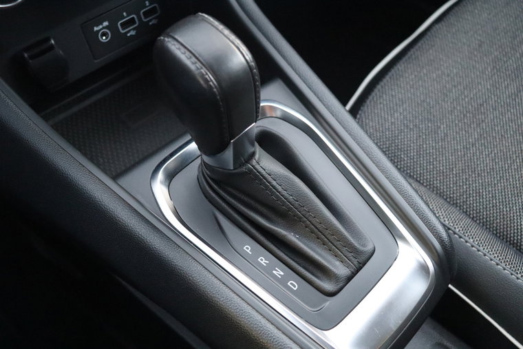 Vehicle Image 23