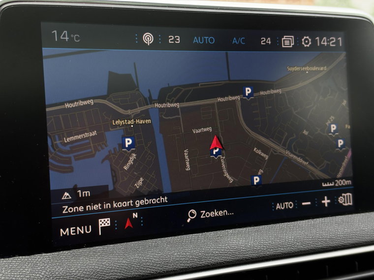 Vehicle Image 14