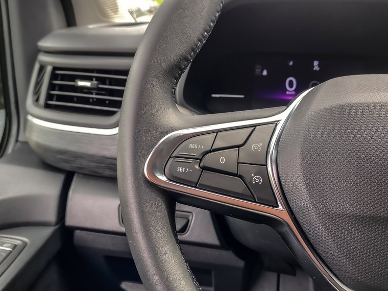 Vehicle Image 60