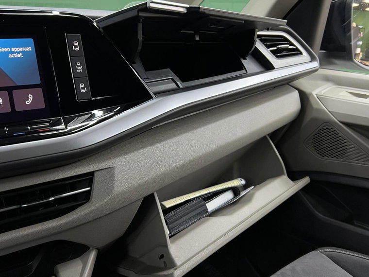 Vehicle Image 39