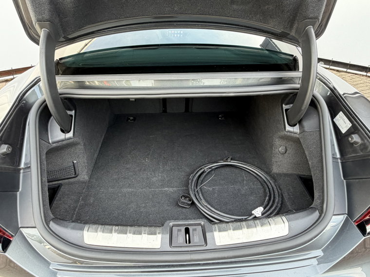 Vehicle Image 38