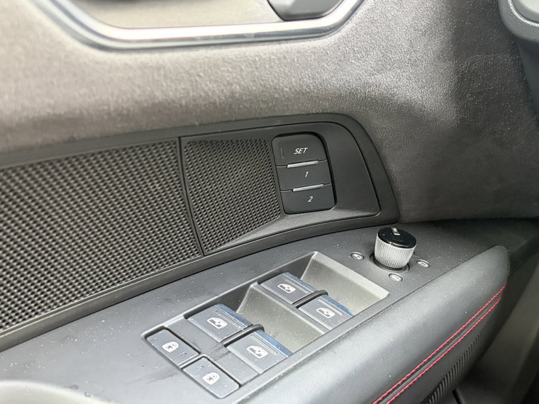 Vehicle Image 45