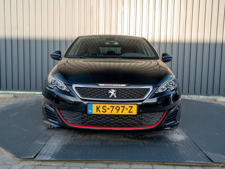 Vehicle Image 40
