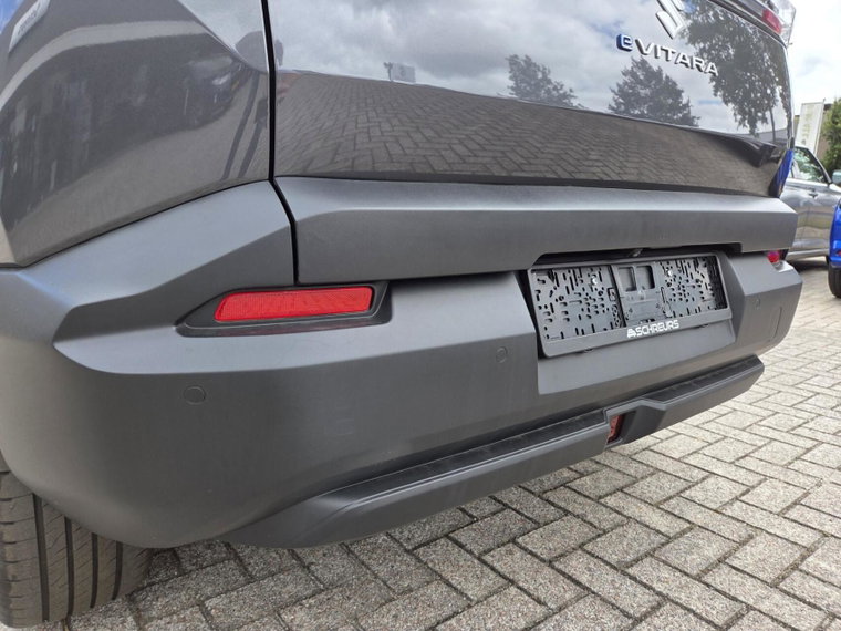 Vehicle Image 29