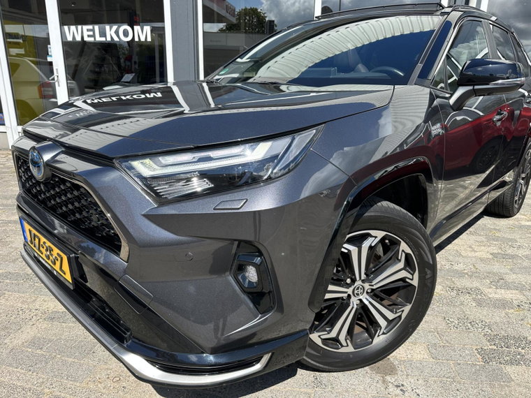 Vehicle Image 18