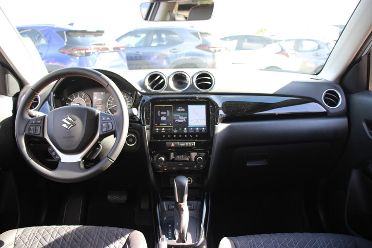 Vehicle Image 8