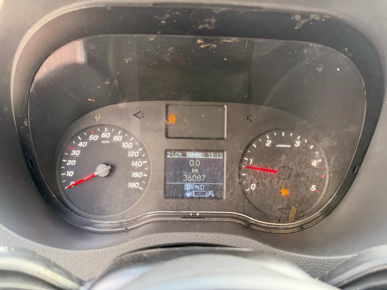 Vehicle Image 16