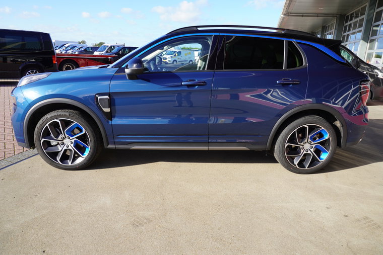 Vehicle Image 7