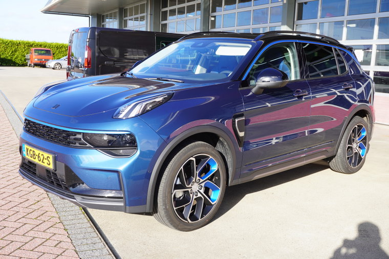 Vehicle Image 8