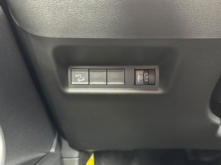 Vehicle Image 39
