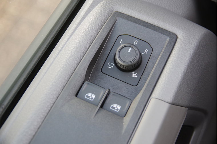 Vehicle Image 35