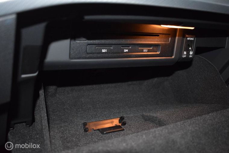 Vehicle Image 33