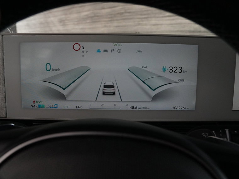Vehicle Image 25