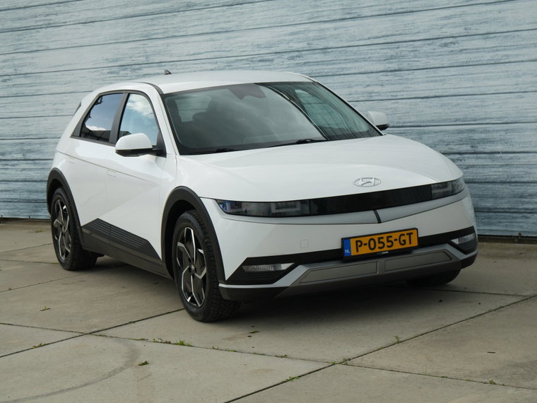 Vehicle Image 37