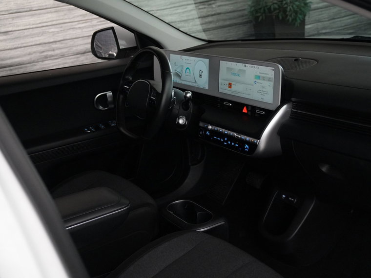 Vehicle Image 47