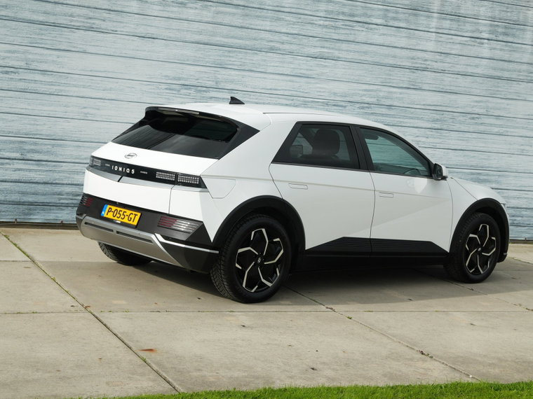 Vehicle Image 51