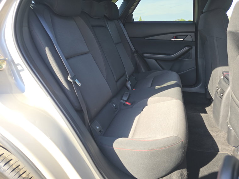 Vehicle Image 39