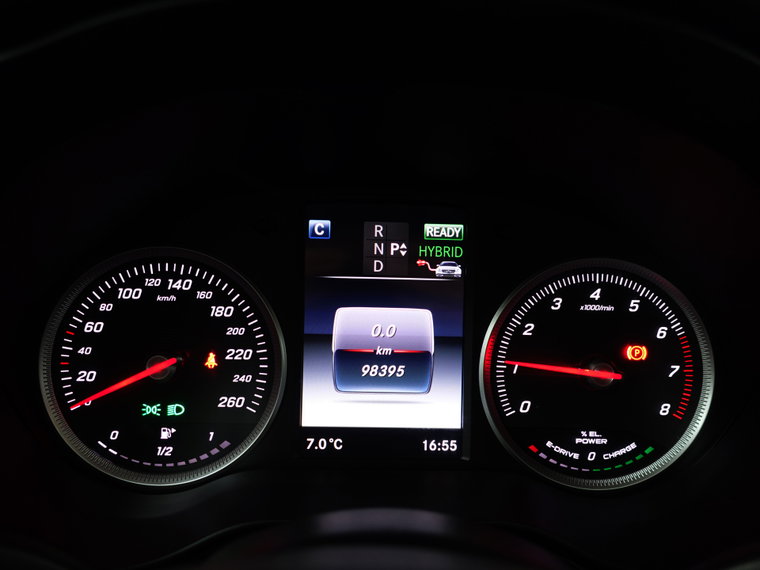 Vehicle Image 16