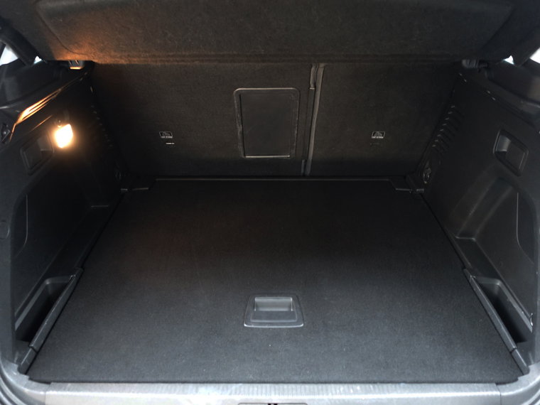 Vehicle Image 36