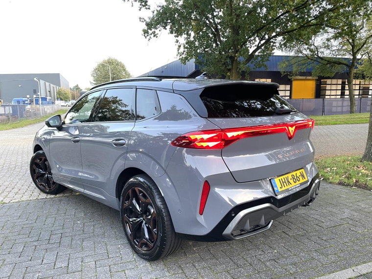 Vehicle Image 26