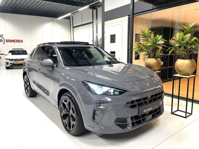 Vehicle Image 35