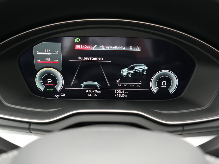 Vehicle Image 30