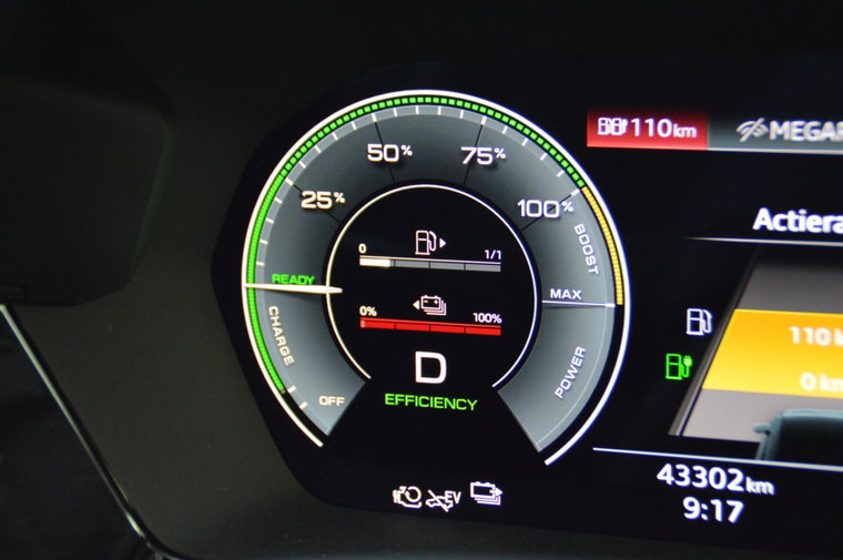 Vehicle Image 27