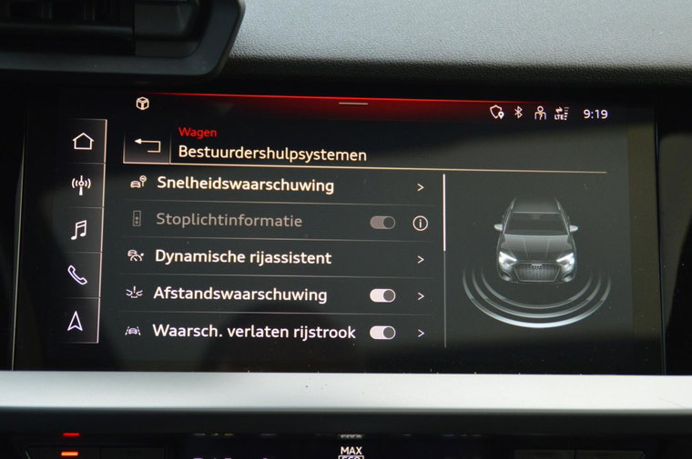 Vehicle Image 37