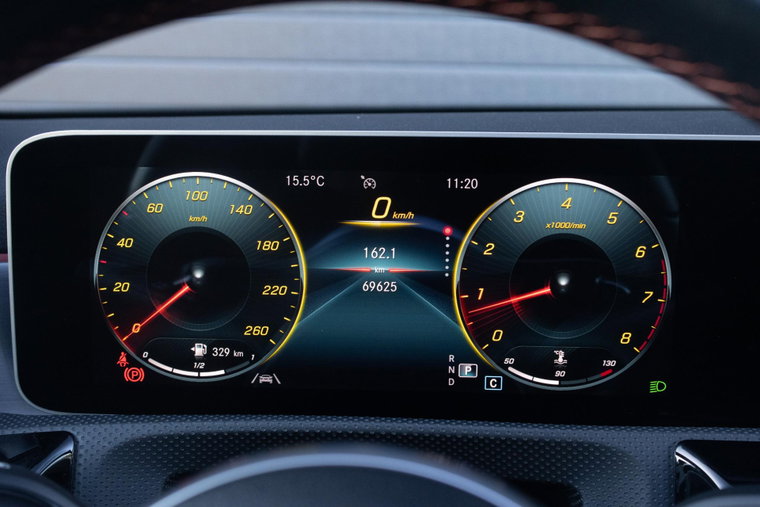 Vehicle Image 12