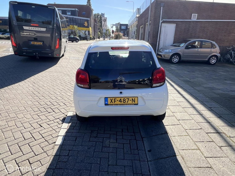 Vehicle Image 21