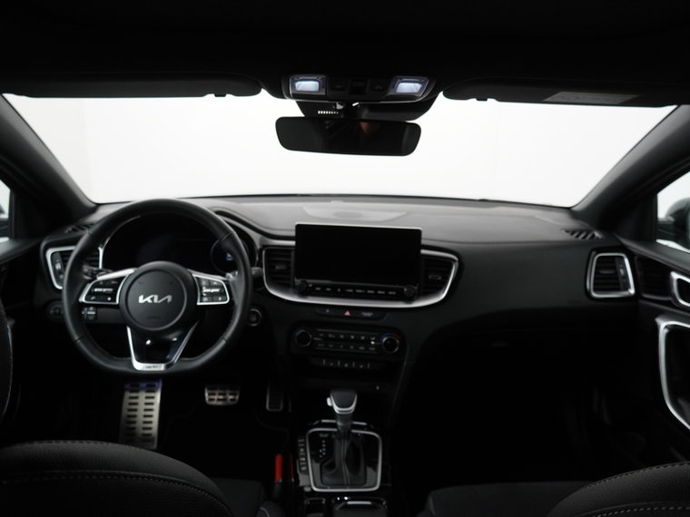 Vehicle Image 36