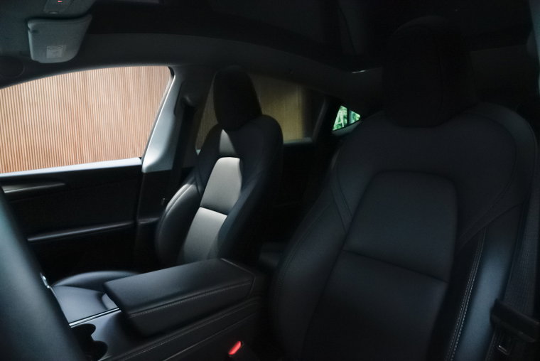 Vehicle Image 30