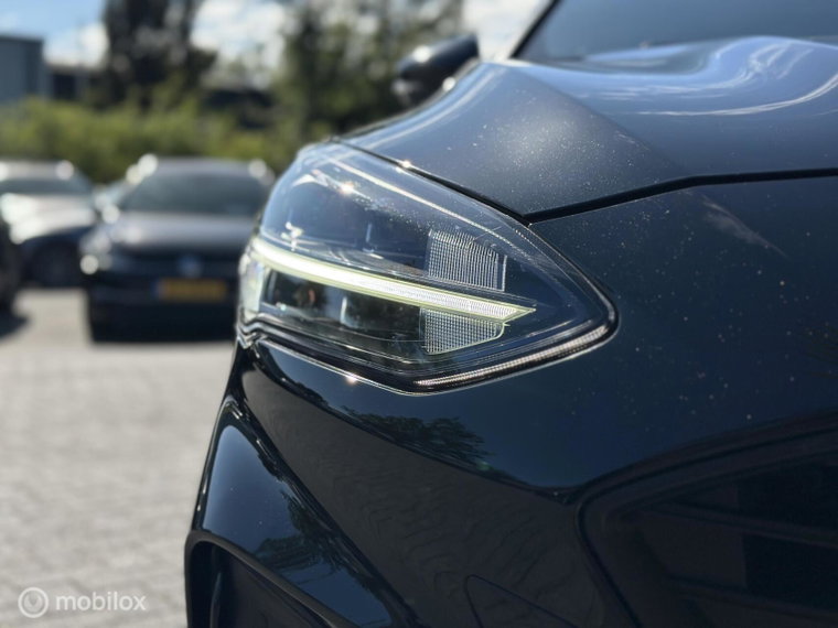 Vehicle Image 40