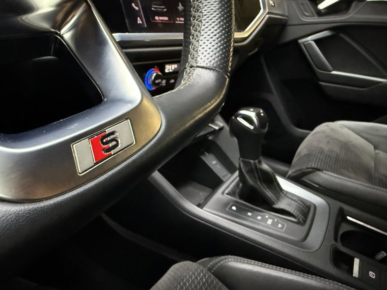 Vehicle Image 31