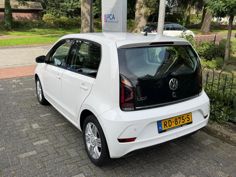 Vehicle Image 30
