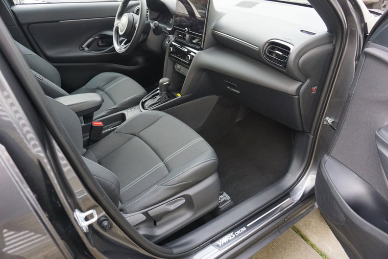 Vehicle Image 12