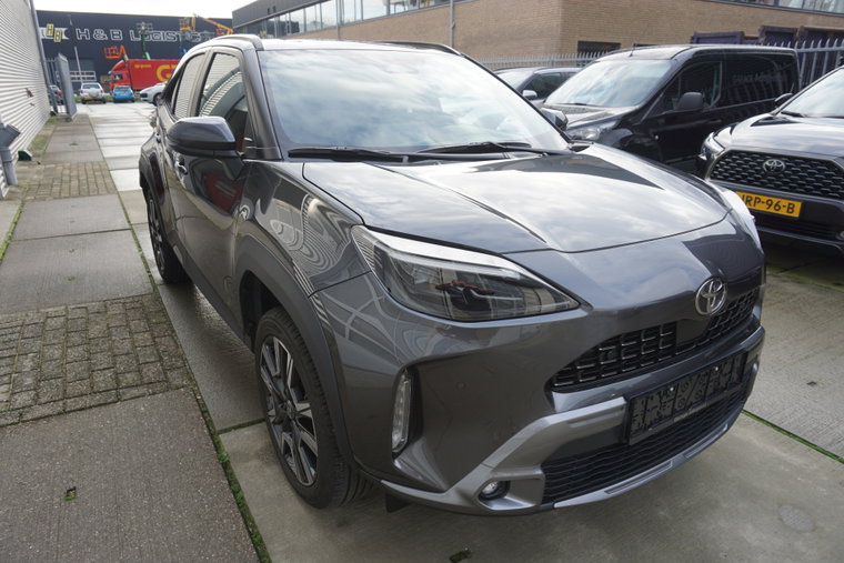 Vehicle Image 10